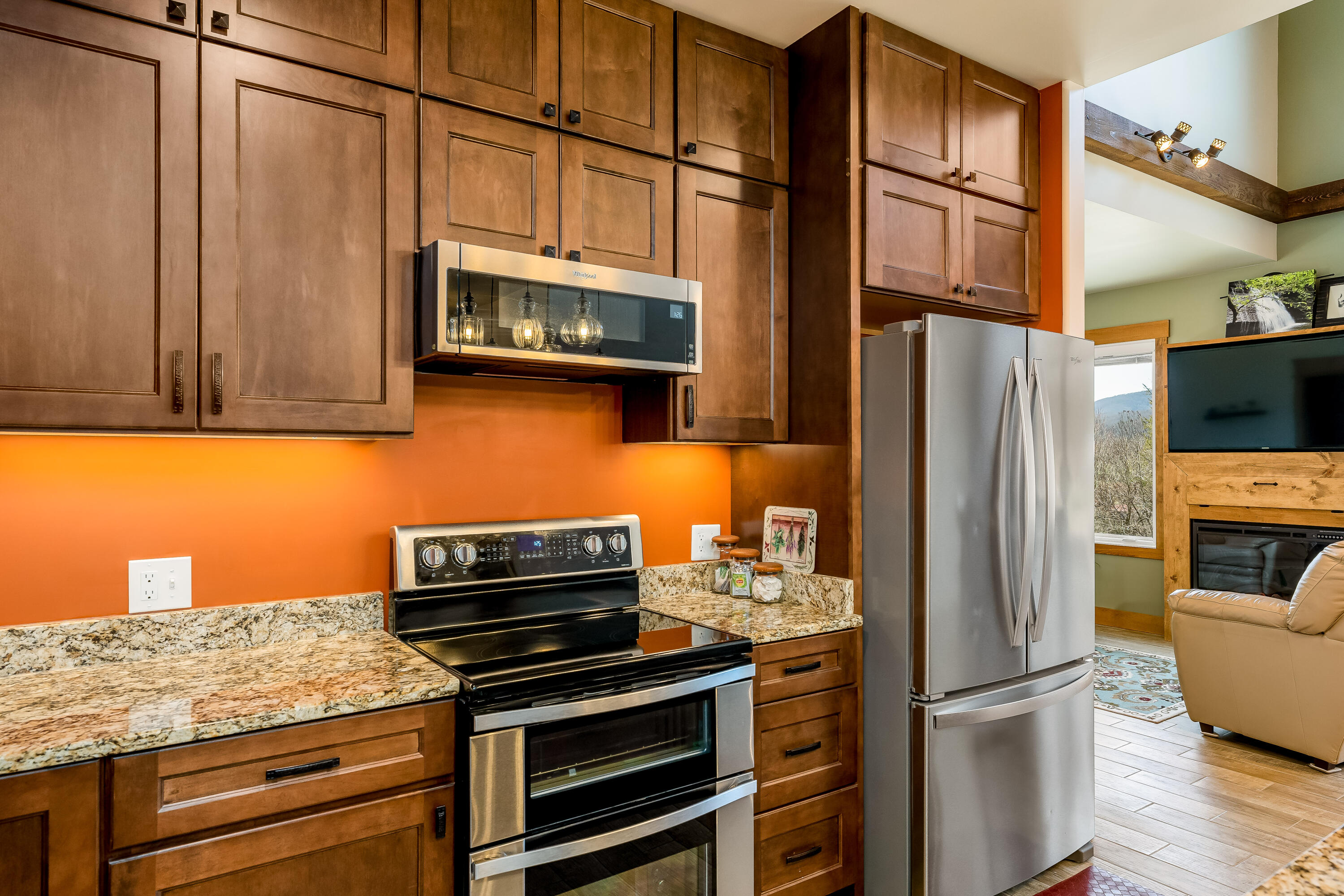 141 Pine Hill Road Unicoi, TN 37692 - Photo 23 of 87 141 Pine Hill Rd (44 of 85)