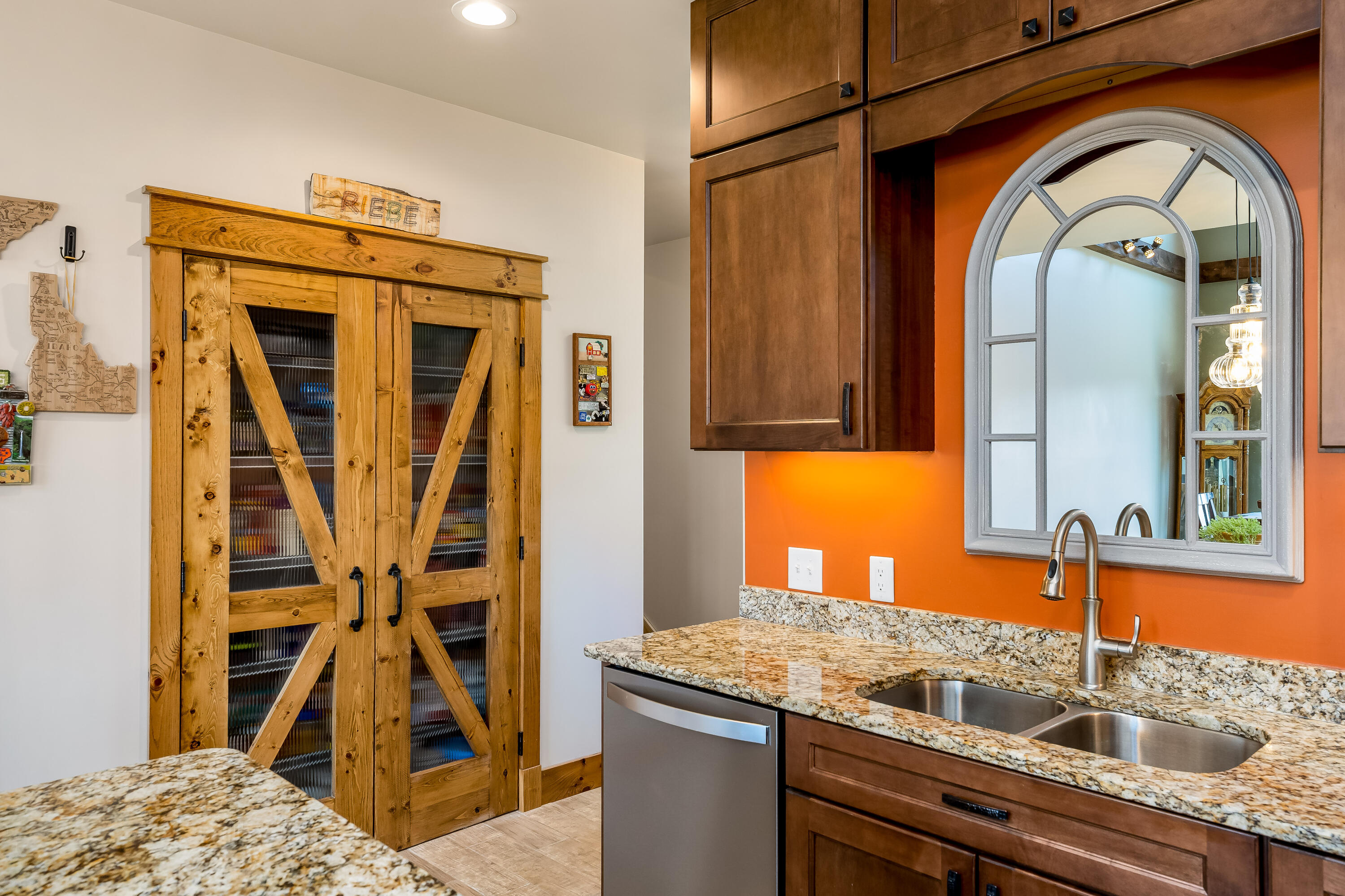 141 Pine Hill Road Unicoi, TN 37692 - Photo 24 of 87 141 Pine Hill Rd (45 of 85)