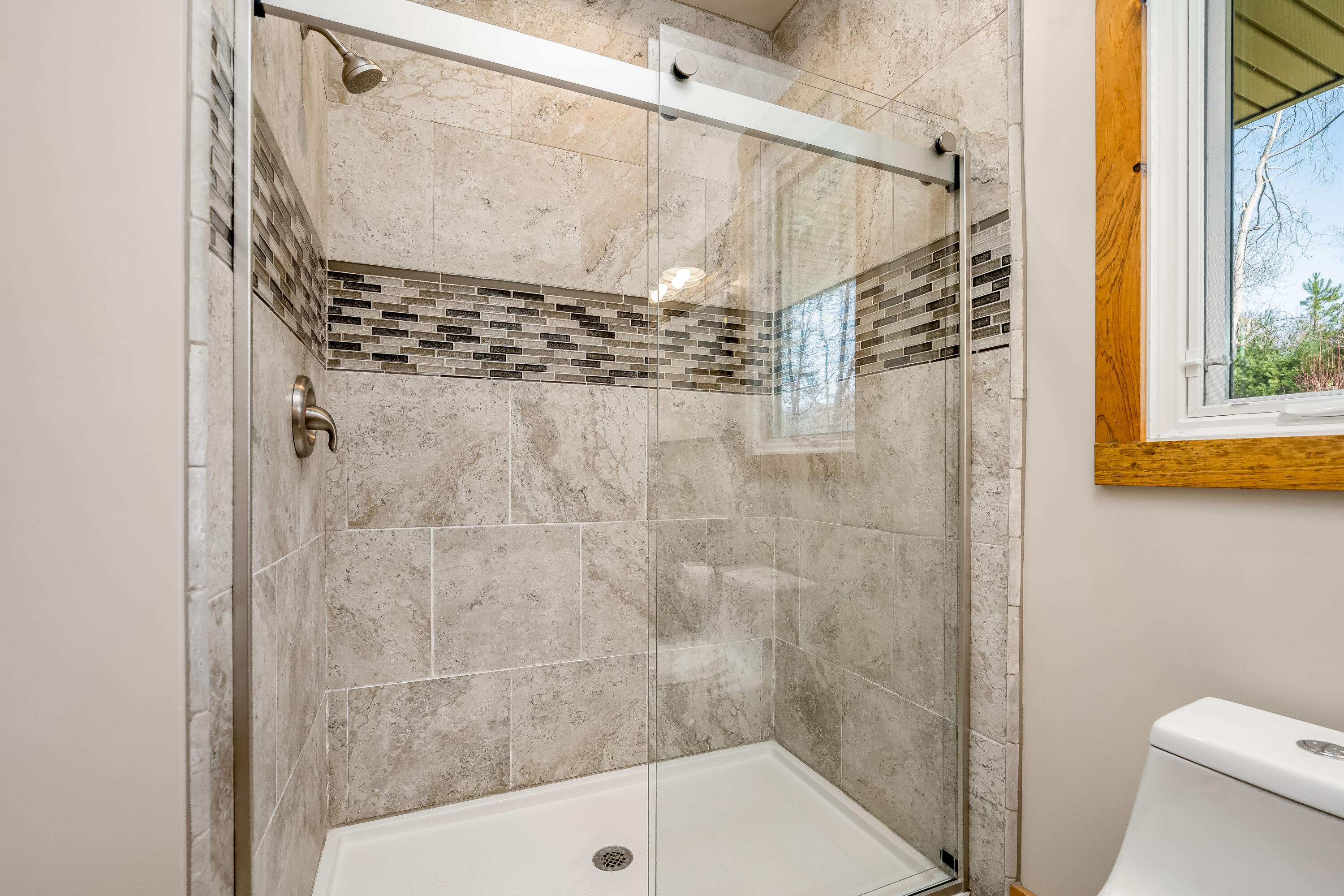 141 Pine Hill Road Unicoi, TN 37692 - Photo 35 of 87 141 Pine Hill Rd (58 of 85)