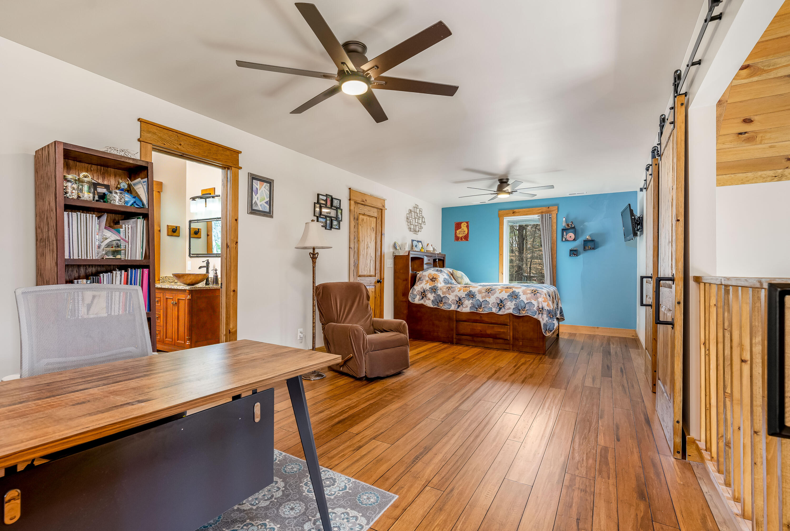 141 Pine Hill Road Unicoi, TN 37692 - Photo 42 of 87 141 Pine Hill Rd (70 of 85)