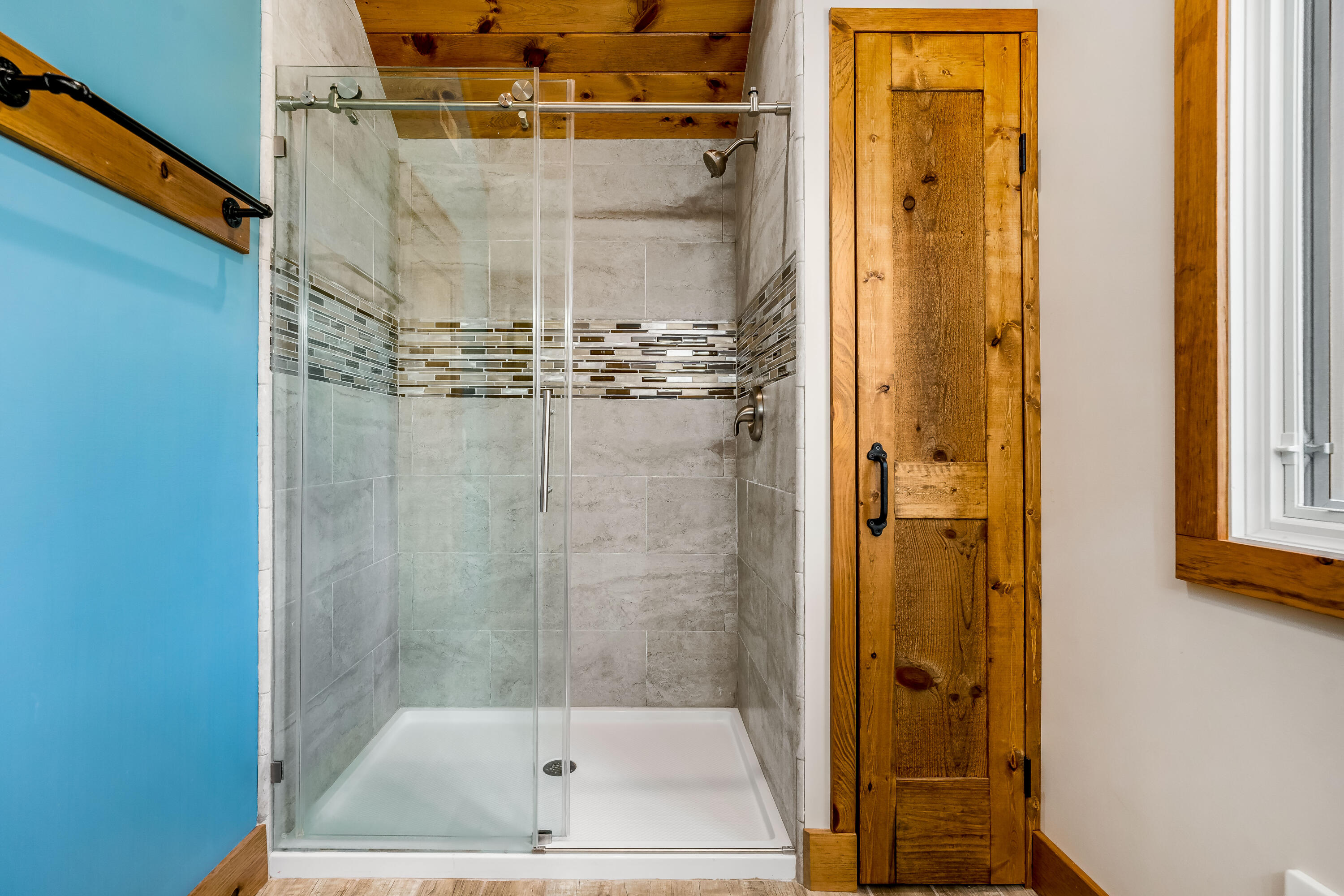 141 Pine Hill Road Unicoi, TN 37692 - Photo 47 of 87 141 Pine Hill Rd (75 of 85)