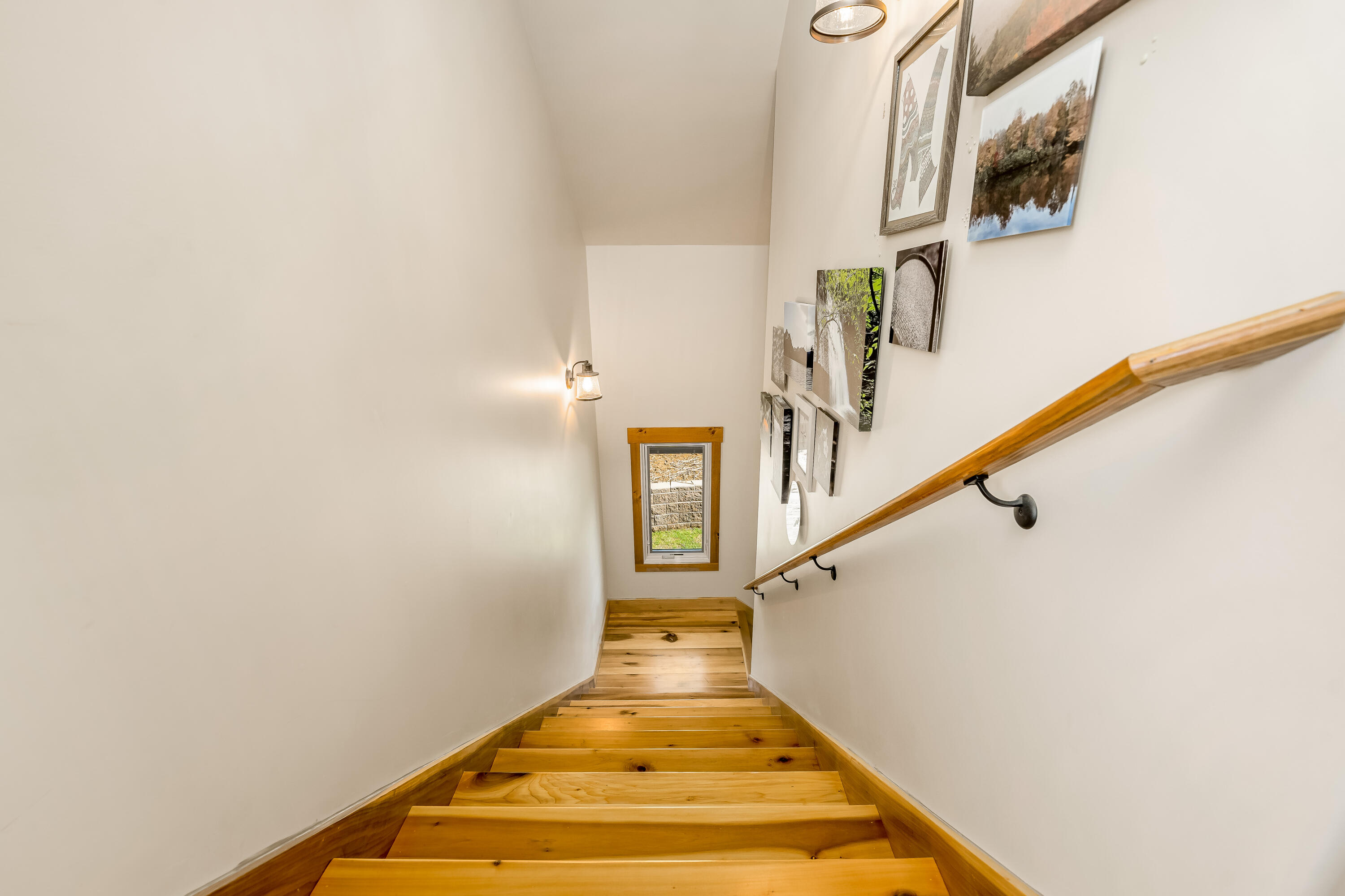 141 Pine Hill Road Unicoi, TN 37692 - Photo 51 of 87 141 Pine Hill Rd (69 of 85)