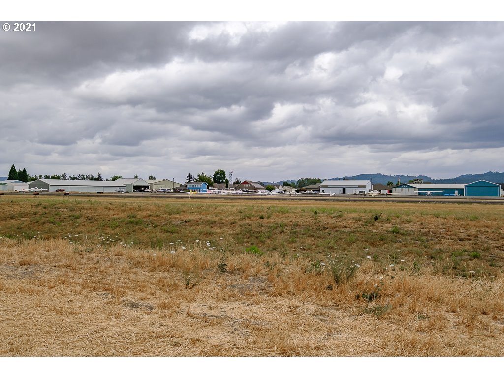 8575 Hoffman Road Independence, OR 97351 - Photo 22 of 23 Gallery Image 22