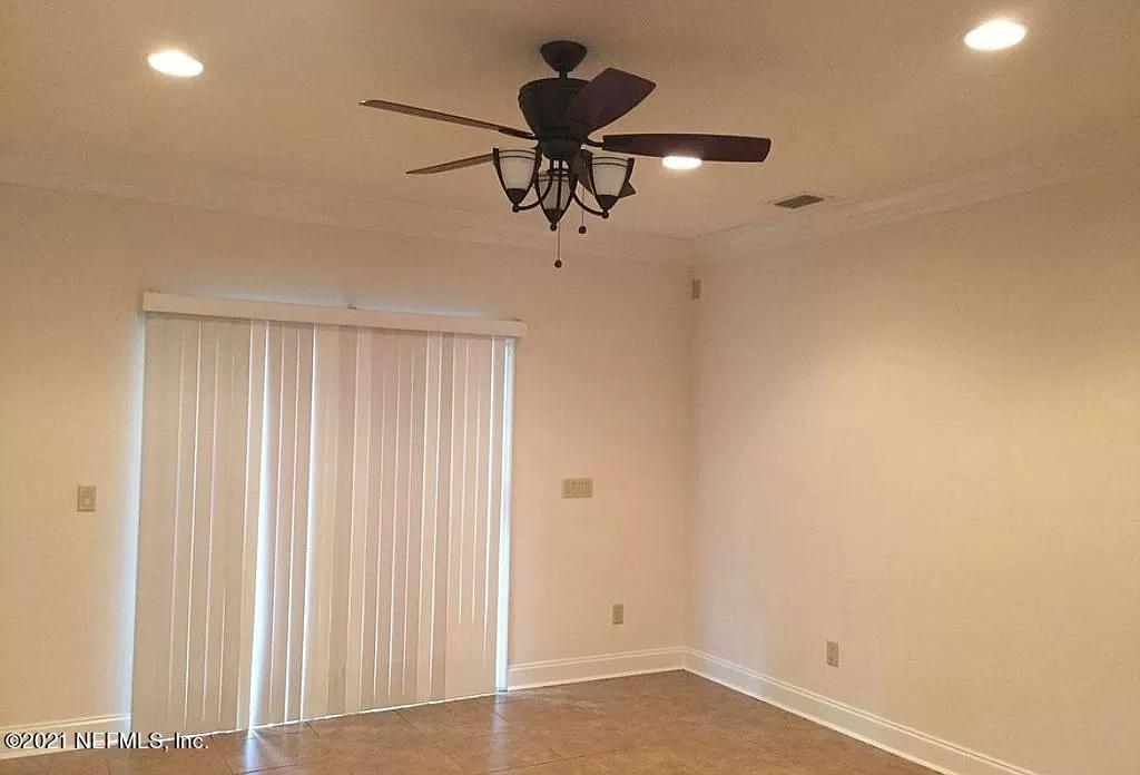 2346 Somerset Road Jacksonville, FL 32210 - Photo 15 of 23 a view of entryway