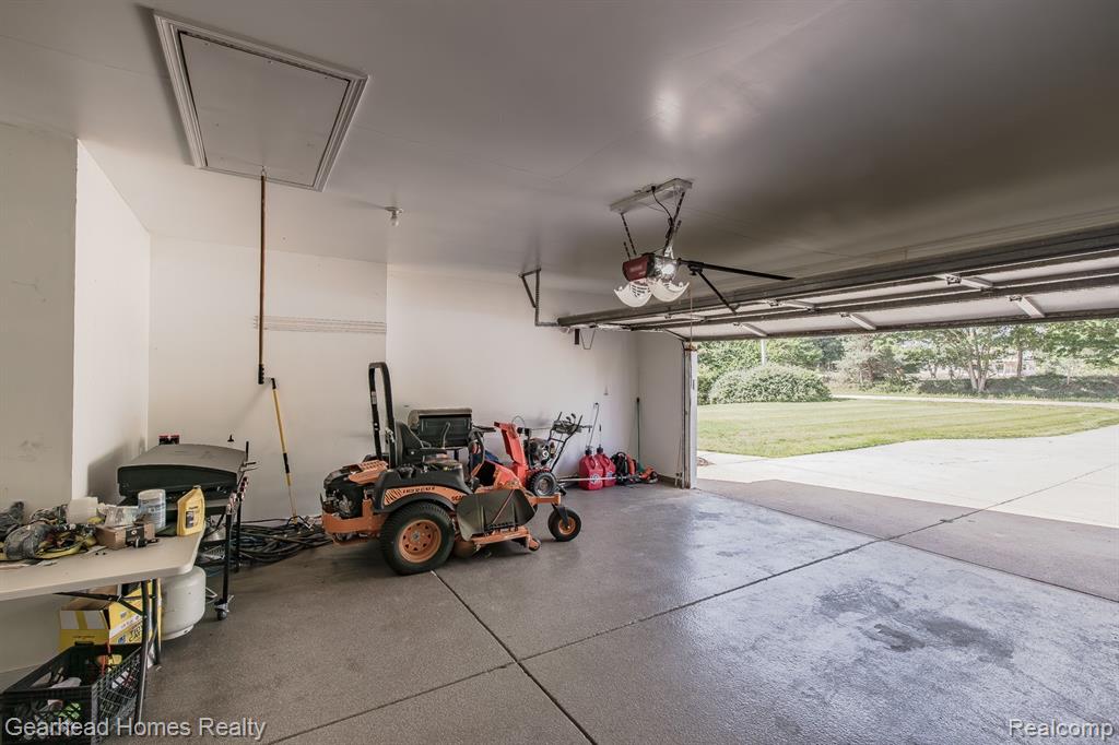 8088 Denton Hill Road Fenton, MI 48430 - Photo 50 of 56