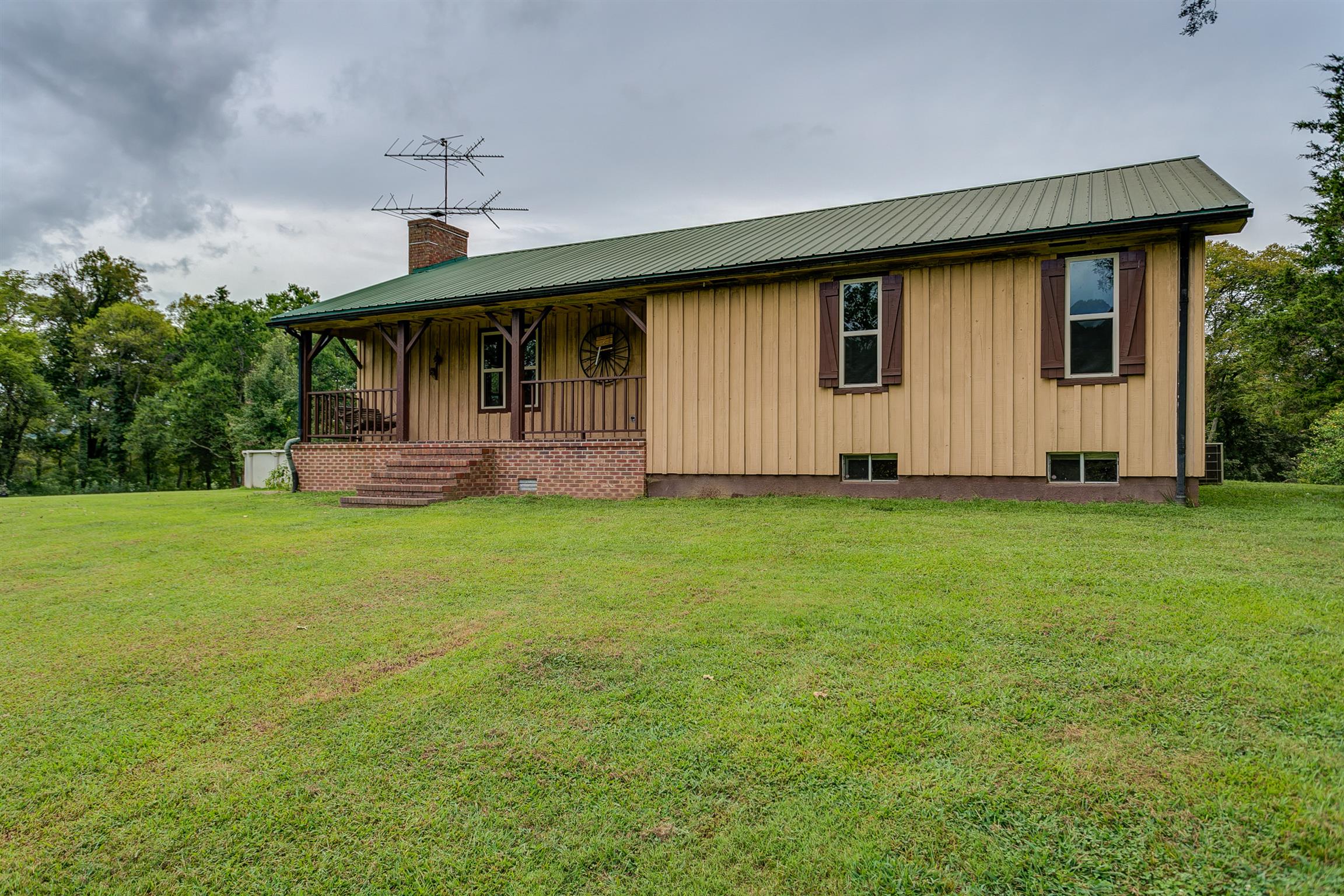 2495 Hickman Road Alexandria, TN 37012 - Photo 2 of 30 Gallery Image 2