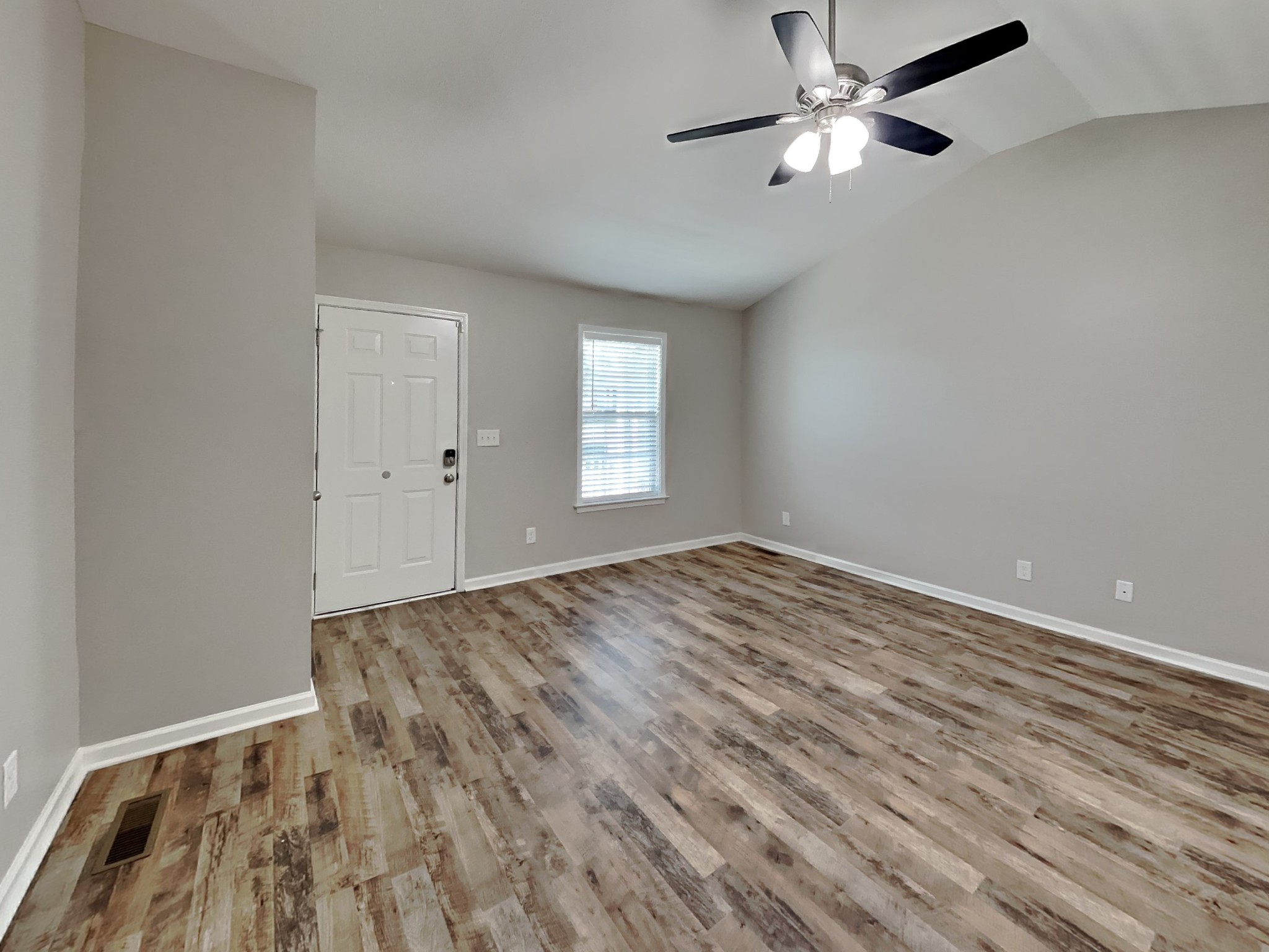 1901 Susan Road Columbia, TN 38401 - Photo 2 of 15