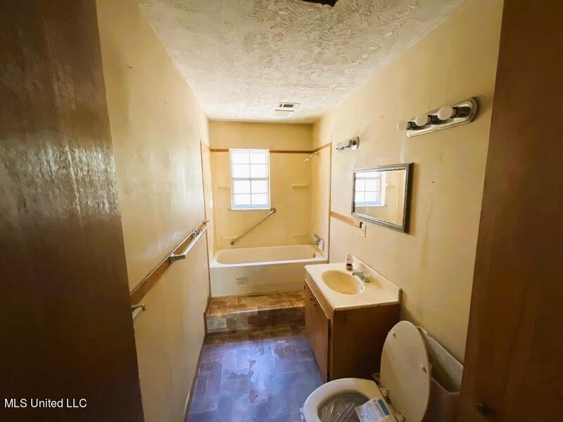 1671 St John Road Braxton, MS 39044 - Photo 7 of 11 1671 St John St (5)-2