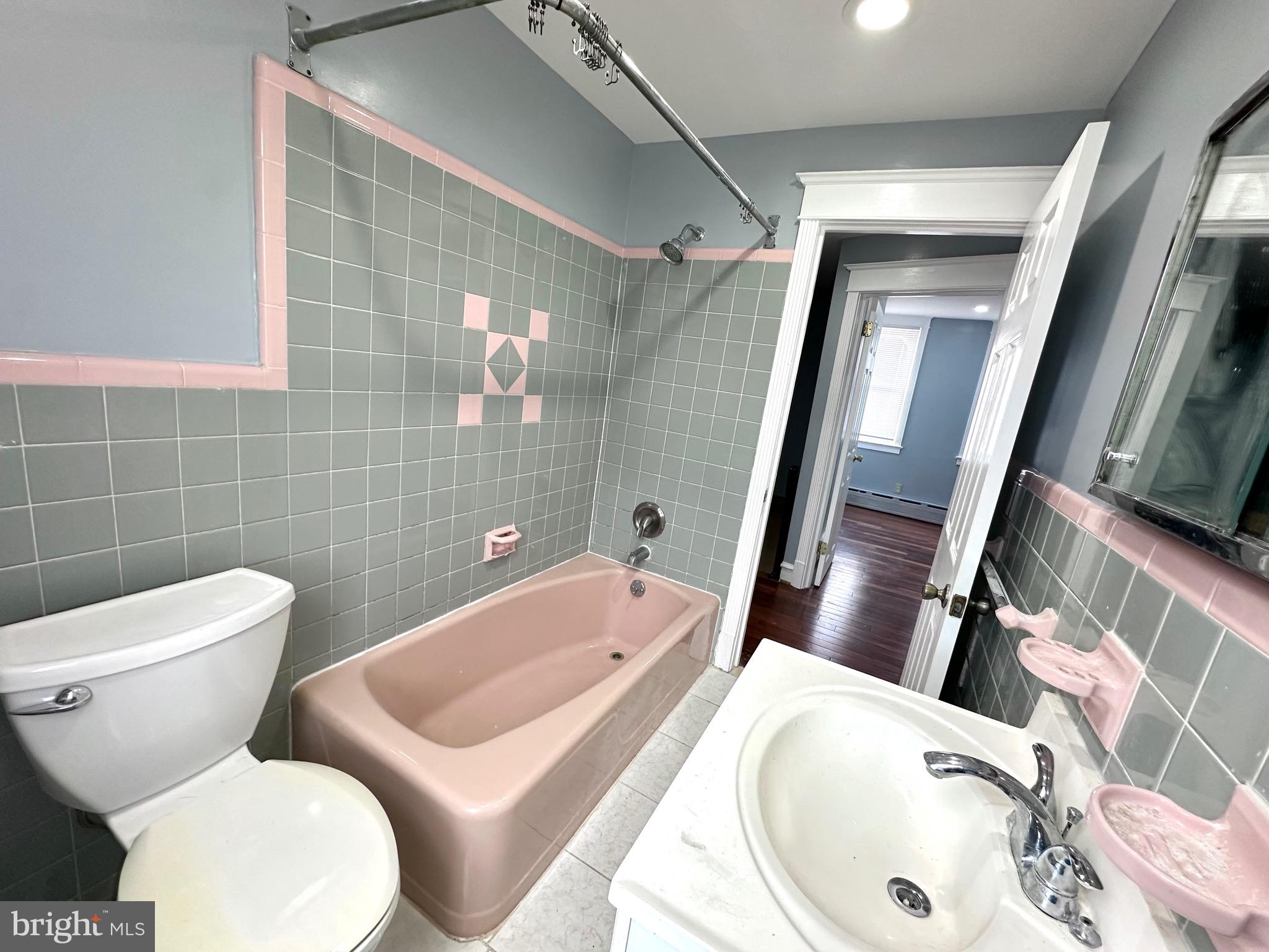 613 Copley Road Upper Darby, PA 19082 - Photo 10 of 16