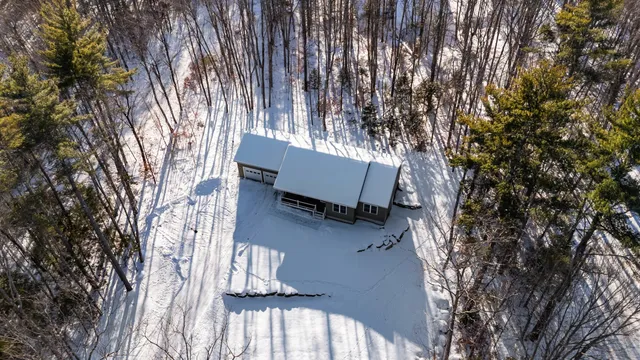$475,000 | 9 Hudon Road, Lisbon, ME 04250