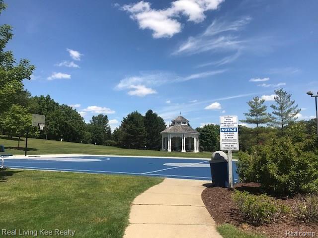 3629 Tremonte Circle Rochester, MI 48306 - Photo 15 of 21 15.JPG