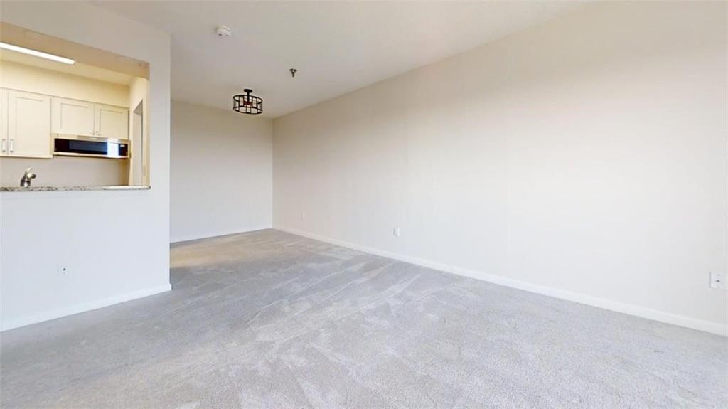 300 Johnson Ferry Road, Unit B805 Sandy Springs, GA 30328 - Photo 6 of 31 an empty room with a bathroom