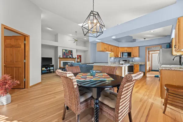 $445,900 | W175N8151 Robin Circle, Unit 1, Menomonee Falls, WI 53051