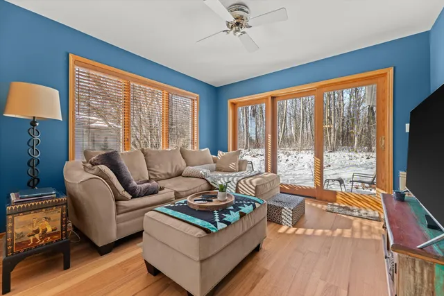 $445,900 | W175N8151 Robin Circle, Unit 1, Menomonee Falls, WI 53051