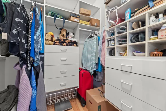 $445,900 | W175N8151 Robin Circle, Unit 1, Menomonee Falls, WI 53051