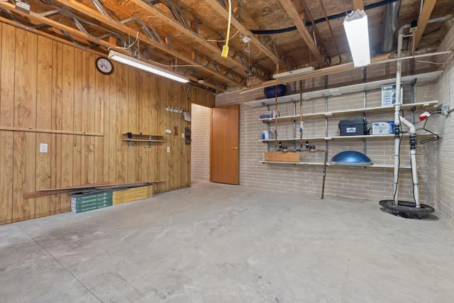 $445,900 | W175N8151 Robin Circle, Unit 1, Menomonee Falls, WI 53051