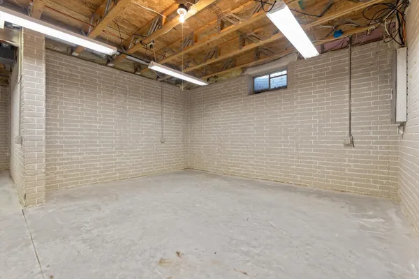 $445,900 | W175N8151 Robin Circle, Unit 1, Menomonee Falls, WI 53051