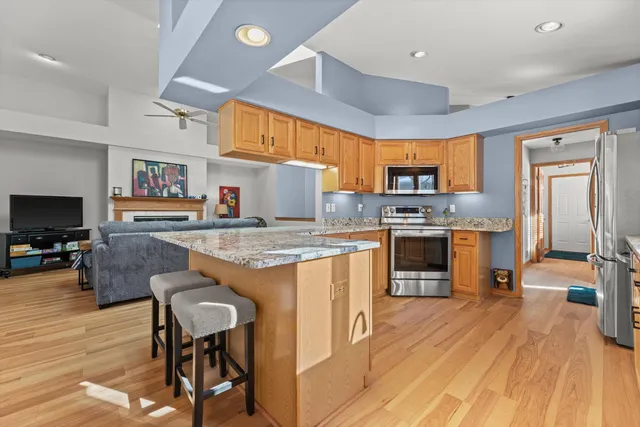 $445,900 | W175N8151 Robin Circle, Unit 1, Menomonee Falls, WI 53051