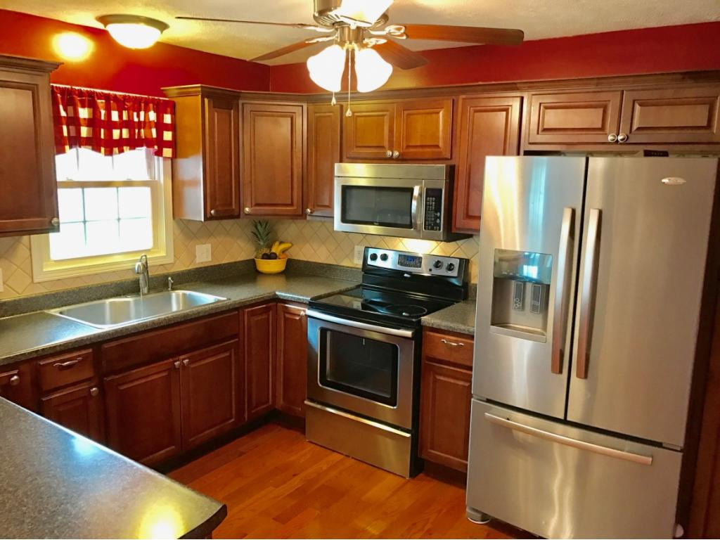 97 Winding Way Road Bristol, VA 24201 - Photo 6 of 18 Photo 6