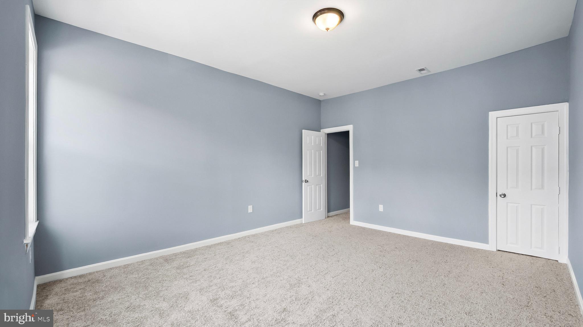 1919 Mosher Street Baltimore, MD 21217 - Photo 11 of 21 a view of an empty room