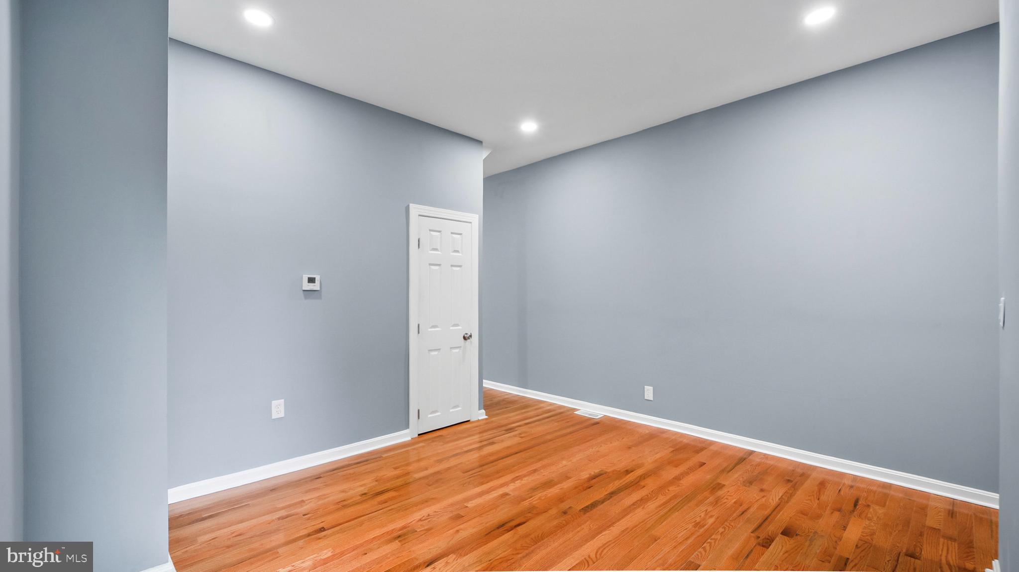 1919 Mosher Street Baltimore, MD 21217 - Photo 6 of 21 a view of empty room