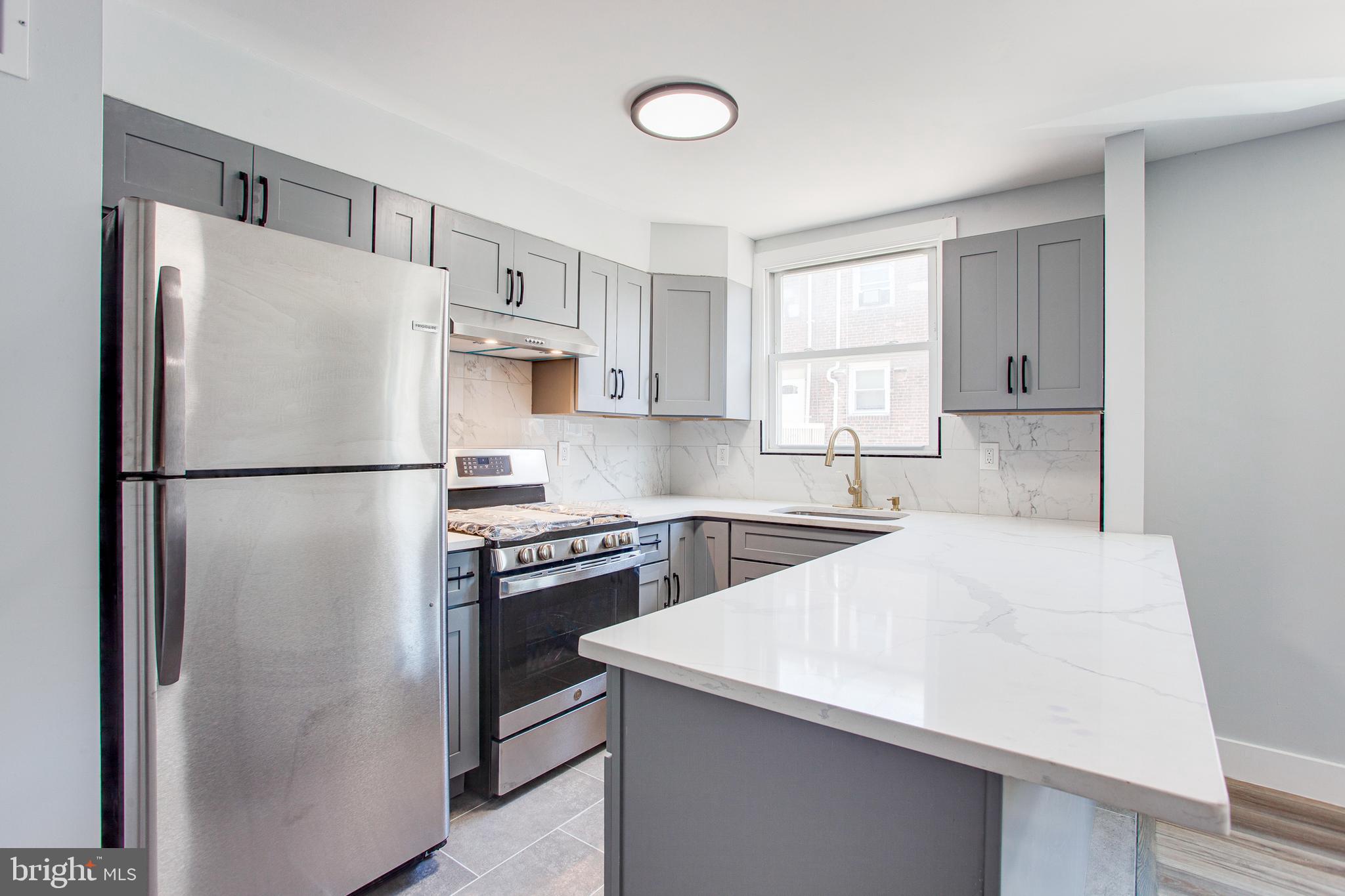 1433 Benner Street Philadelphia, PA 19149 - Photo 9 of 27