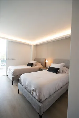 $3,300 | 20505 East Country Club Drive, Unit 231, Aventura, FL 33180