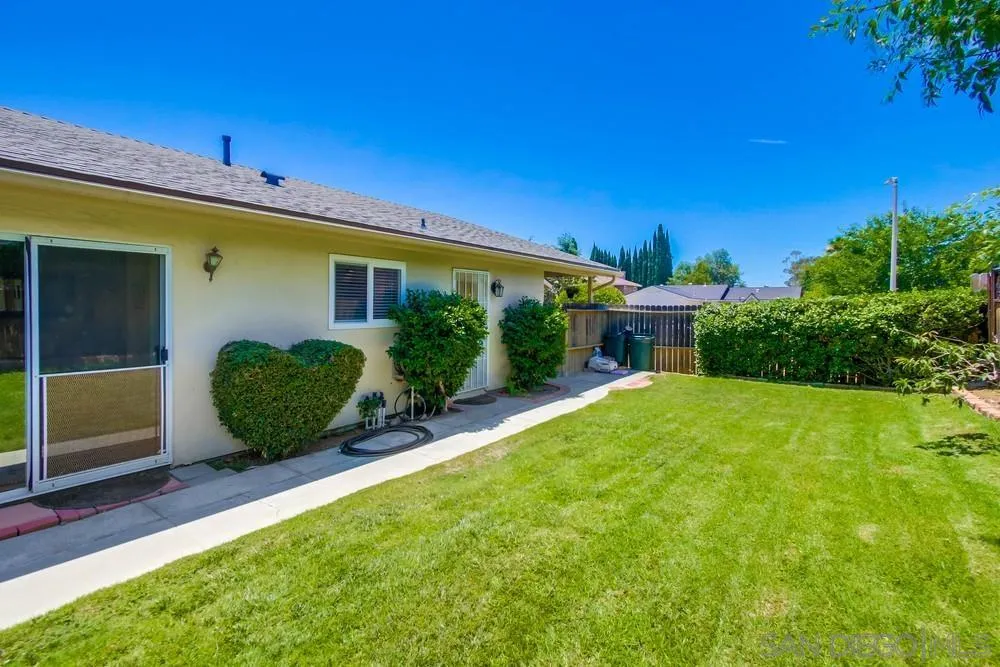 14655 Evening Star Drive Poway, CA 92064 - Photo 32 of 33 a view of a backyard with plants and a garden