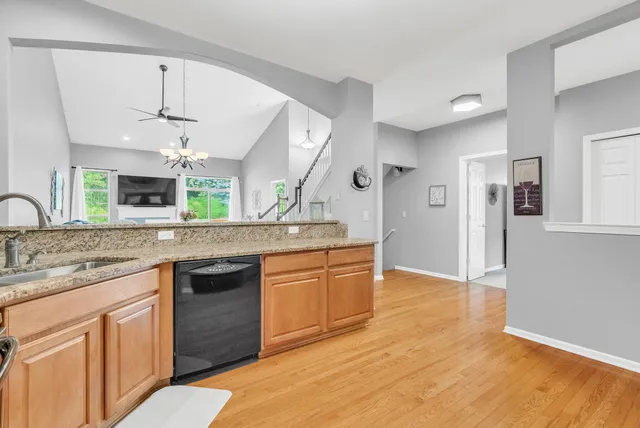 $399,900 | 6944 Stonewood Pl Drive, Clarkston, MI 48346