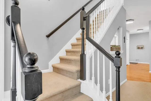 $399,900 | 6944 Stonewood Pl Drive, Clarkston, MI 48346