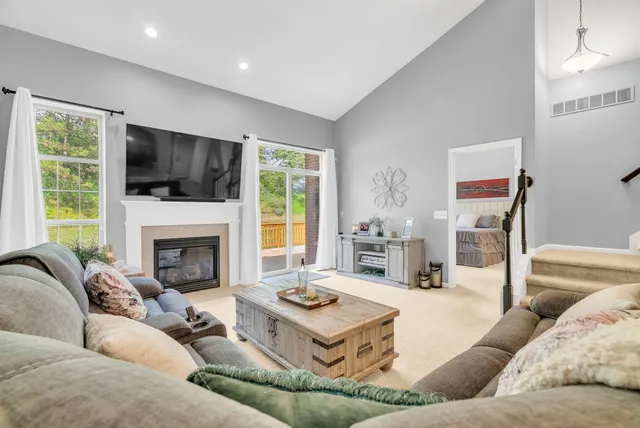 $399,900 | 6944 Stonewood Pl Drive, Clarkston, MI 48346