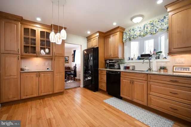 $3,400 | 2409 Sweet Briar Road, Wilmington, DE 19810