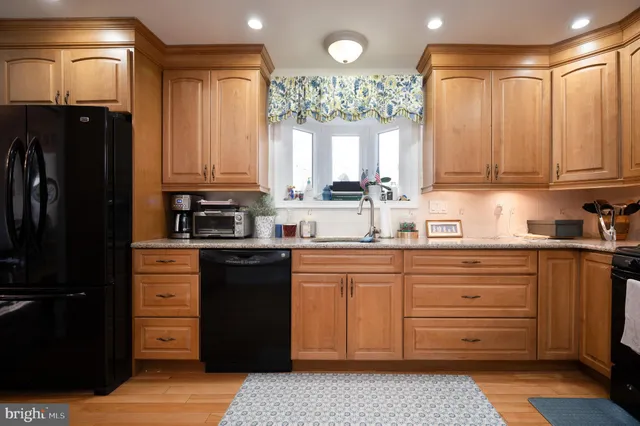 $3,400 | 2409 Sweet Briar Road, Wilmington, DE 19810