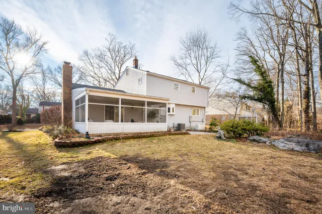 $3,400 | 2409 Sweet Briar Road, Wilmington, DE 19810