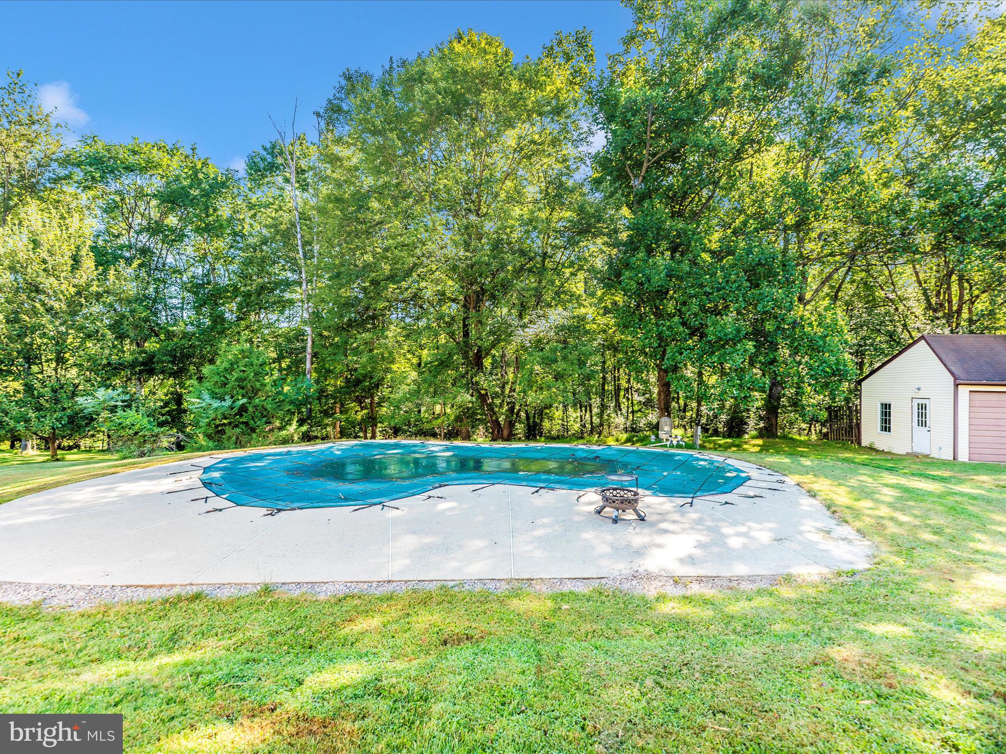 5169 Perry Road Mount Airy, MD 21771 - Photo 48 of 60 a view of a patio with a yard