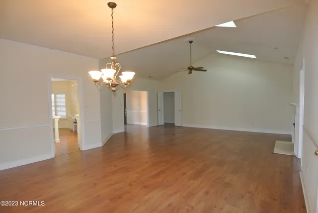 $2,500 | 404 Village Green Court, Trent Woods, NC 28562