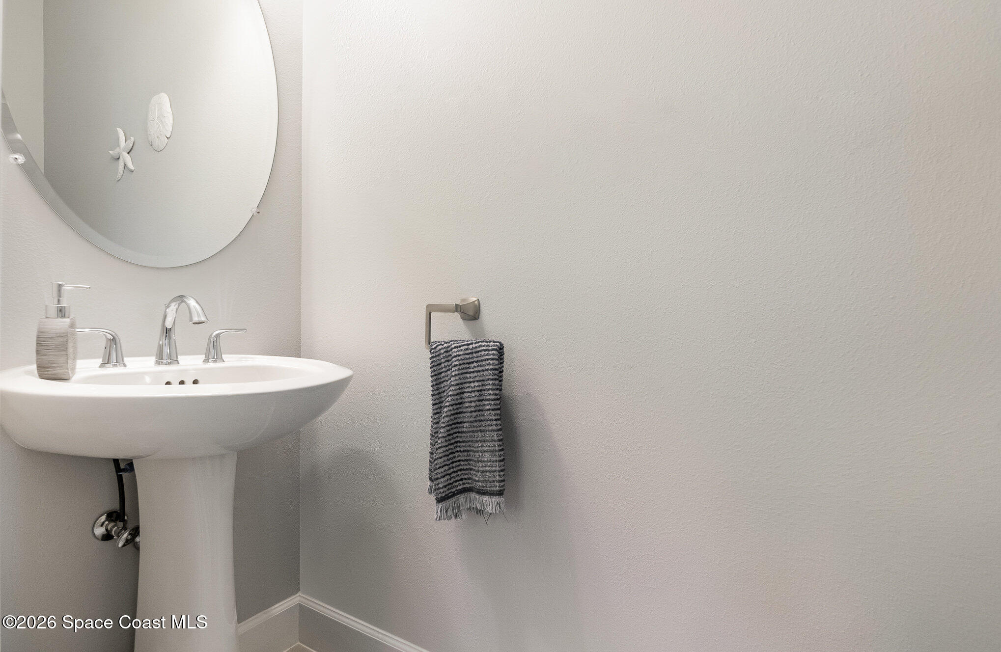 3155 Hummingbird Way Melbourne, FL 32940 - Photo 14 of 30 014_1515_hummingbird_38-edit