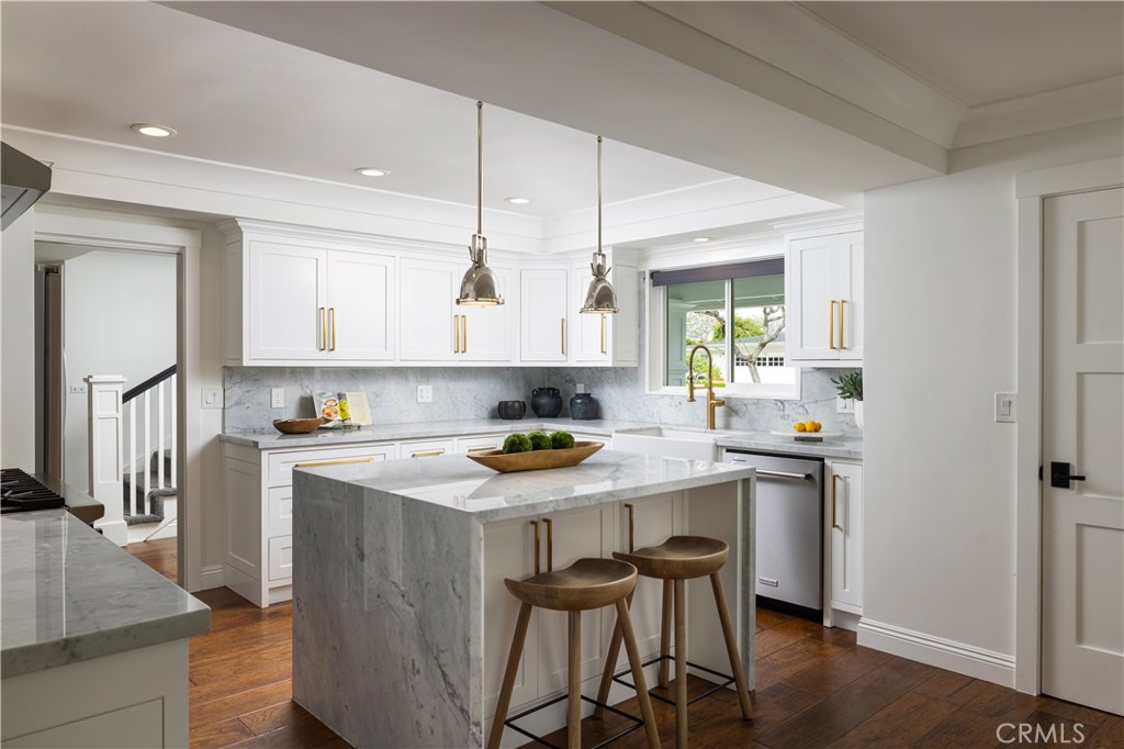1609 Ruth Lane Newport Beach, CA 92660 - Photo 13 of 39