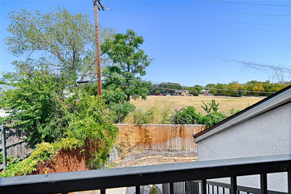 13219 Emily Road, Unit 4201D Dallas, TX 75240 - Photo 3 of 14 Gallery Image 3