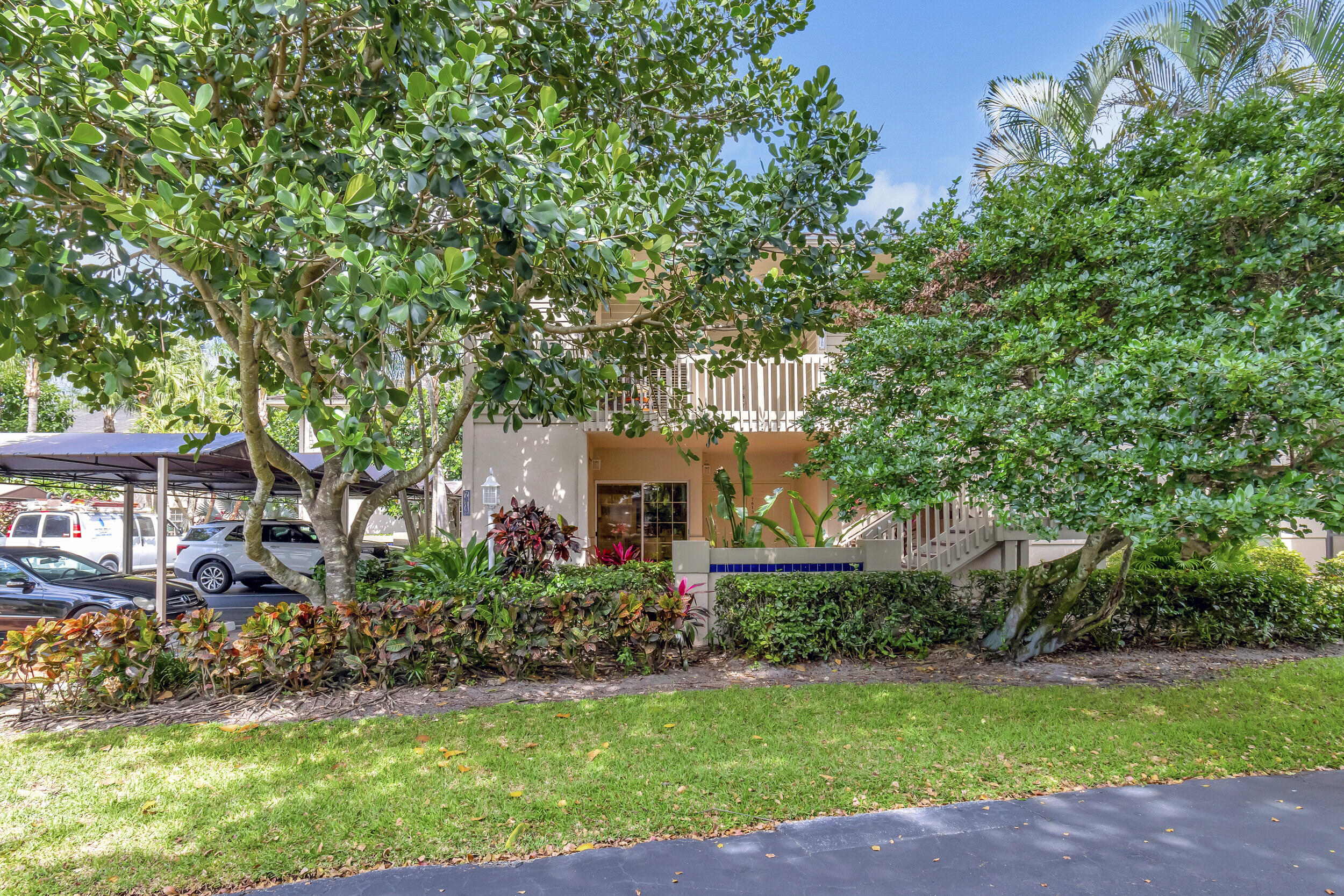 7613 Cinebar Drive Boca Raton, FL 33433 - Photo 1 of 46 FRONT ENTRANCE