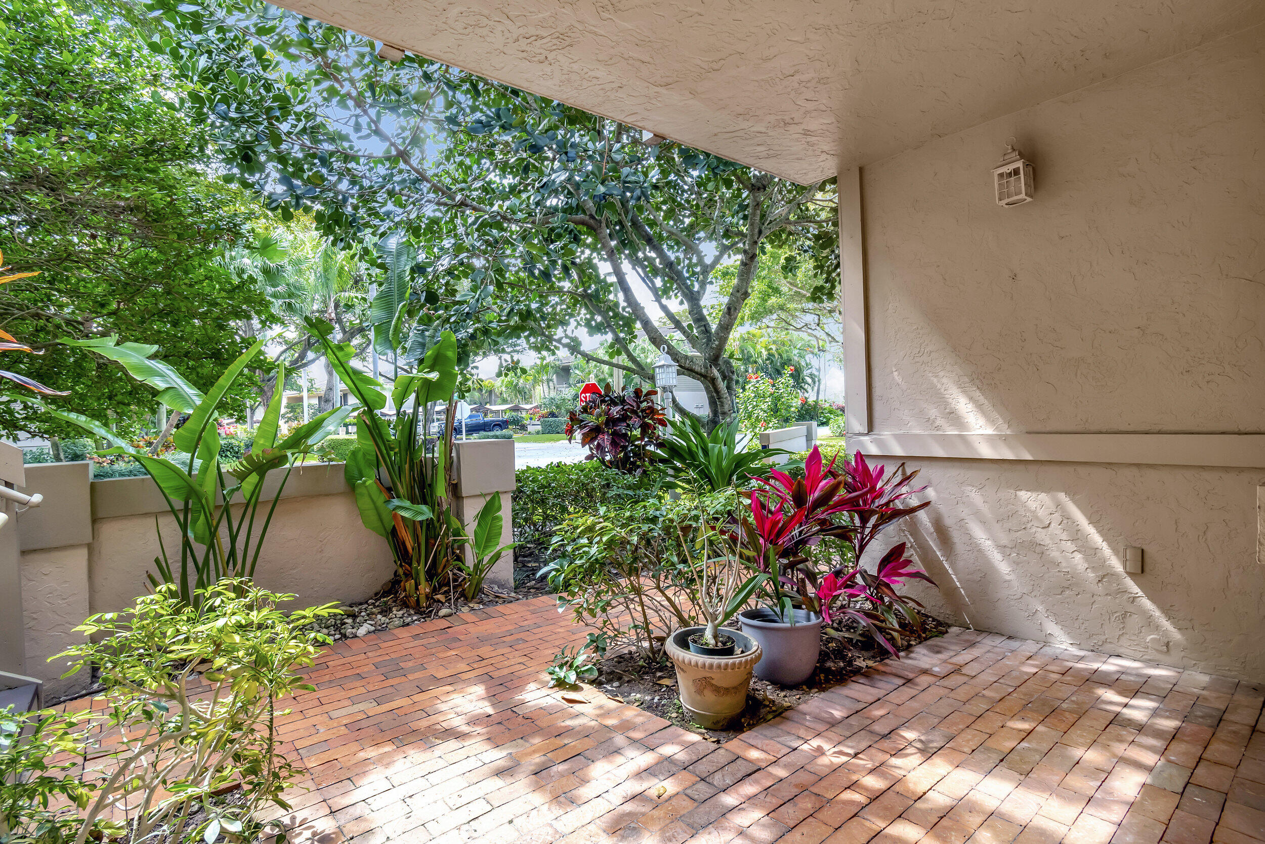 7613 Cinebar Drive Boca Raton, FL 33433 - Photo 3 of 46 FRONT COURTYARD