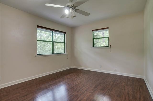 1181 Simms Heights Road Kingston Springs, TN 37082 - Photo 15 of 20 Upstairs second bedroom.
