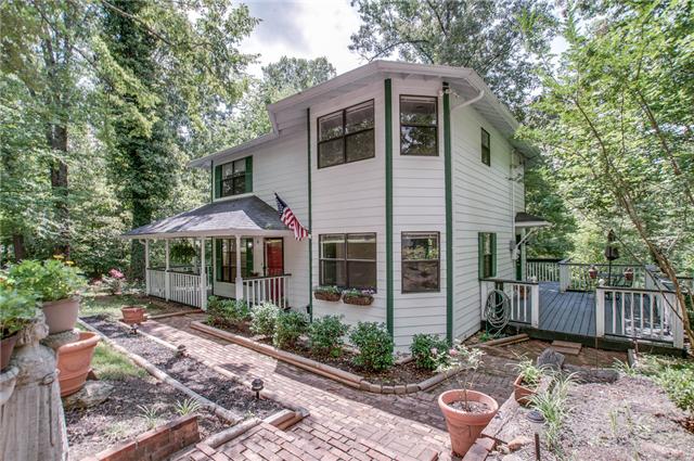 1181 Simms Heights Road Kingston Springs, TN 37082 - Photo 2 of 20 Just 25 minutes from downtown Nashville, it seems many more miles away when you arrive.