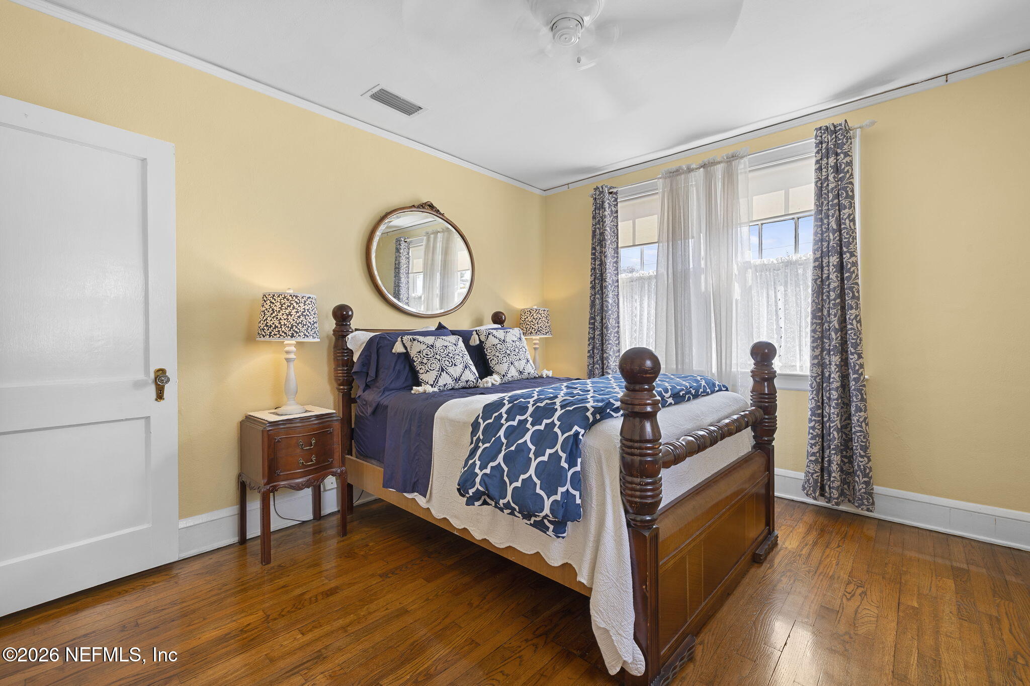 1127 Riviera Street Jacksonville, FL 32207 - Photo 32 of 40 a bed room with a bed and a window