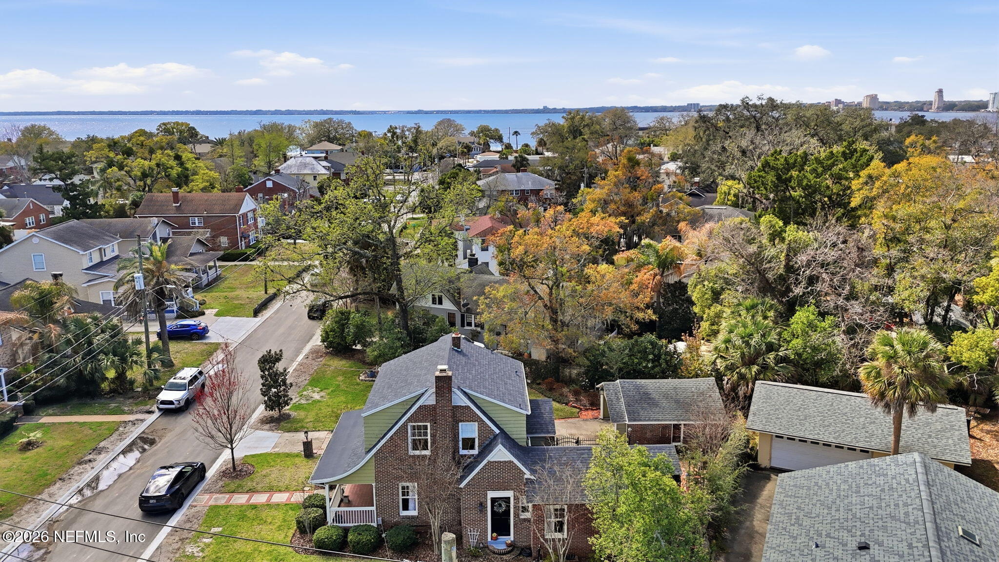 1127 Riviera Street Jacksonville, FL 32207 - Photo 37 of 40 an aerial view of multiple house