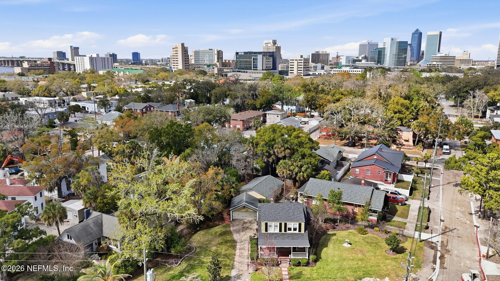 1127 Riviera Street Jacksonville, FL 32207 - Photo 38 of 40 a view of a city with tall buildings