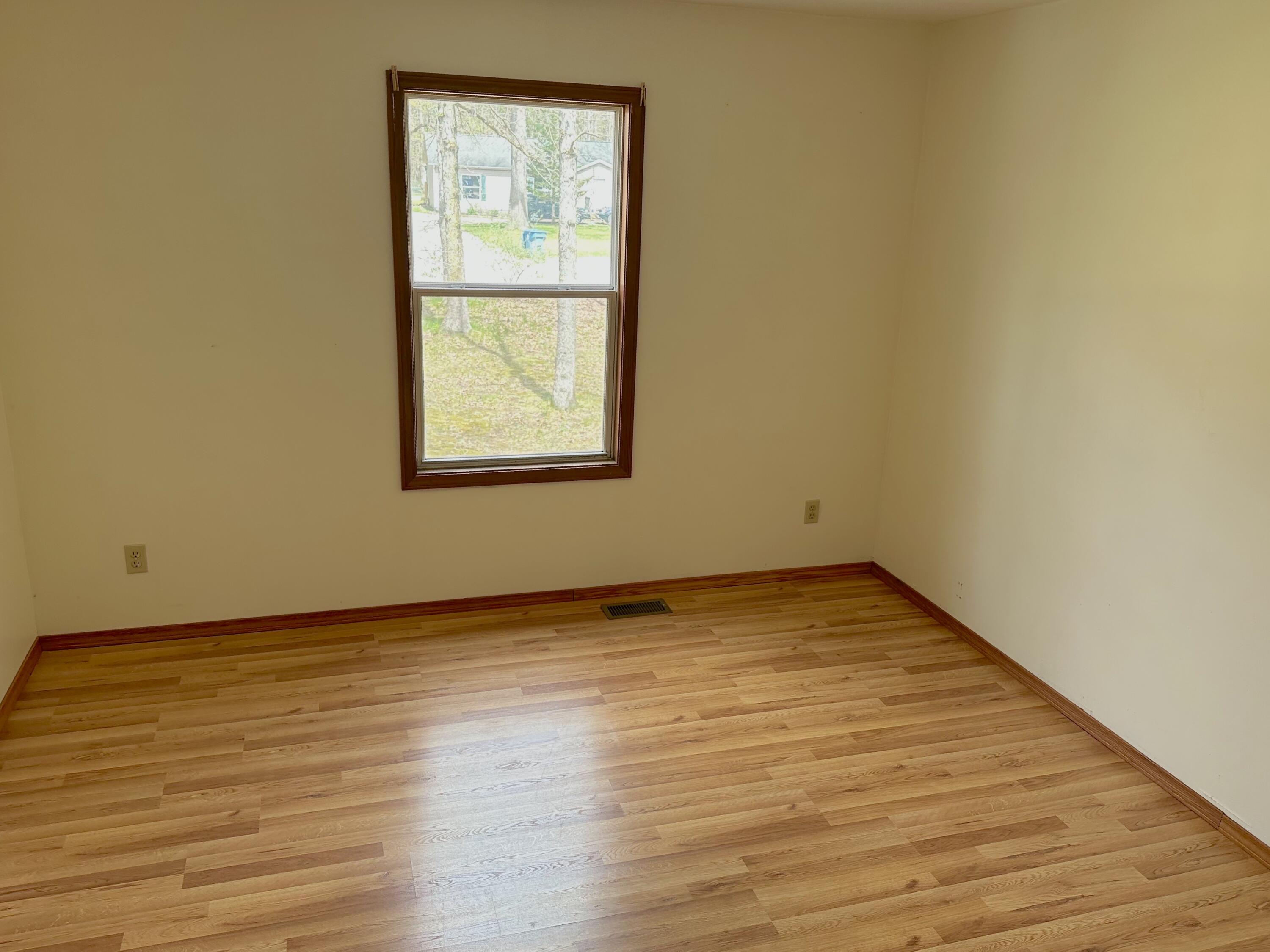 4372 Moore Road Allegan, MI 49010 - Photo 12 of 22 IMG_3551