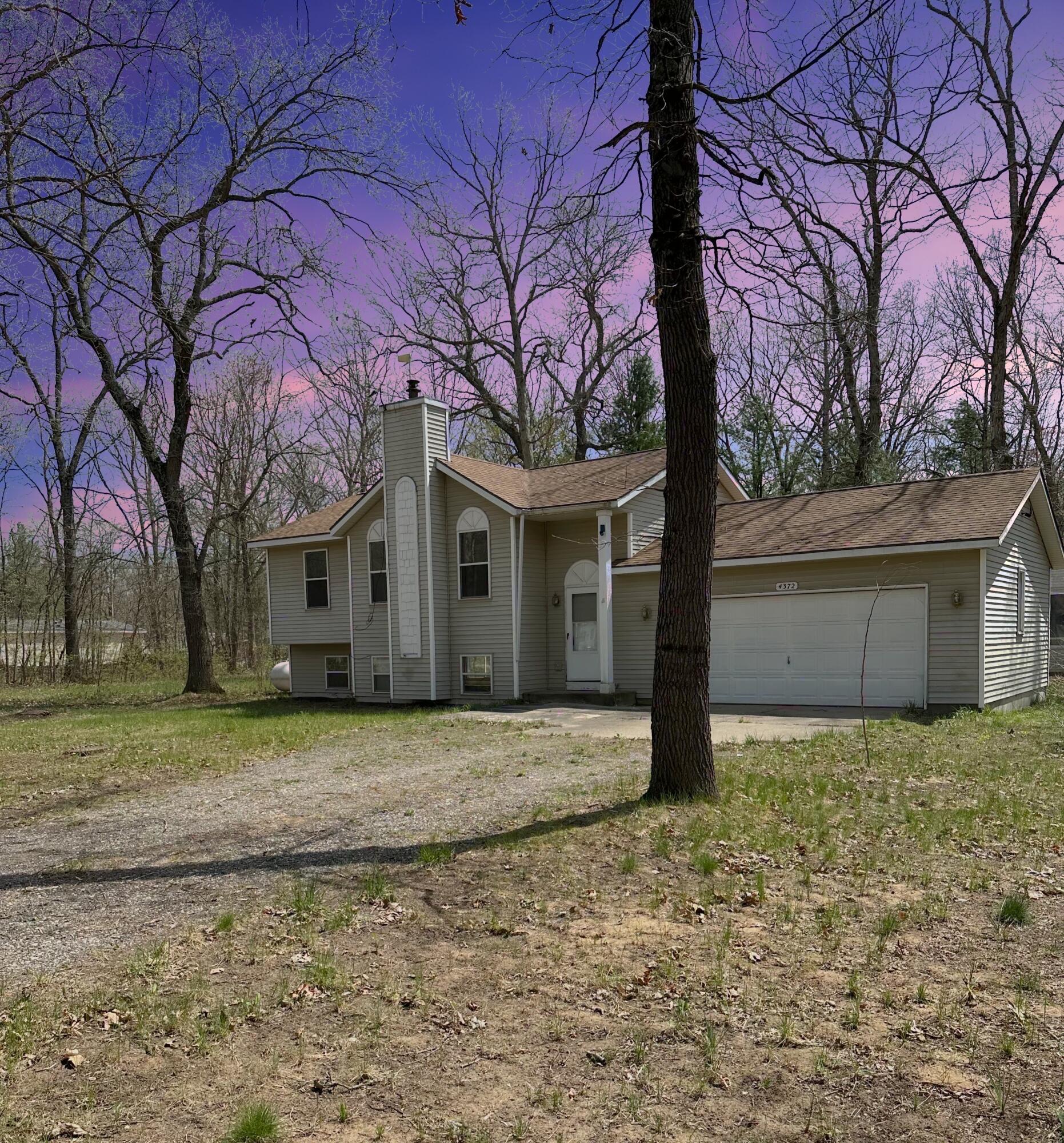 4372 Moore Road Allegan, MI 49010 - Photo 20 of 22 IMG_3544