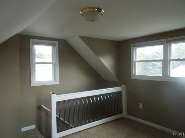 3932 Country Club Road Easton, PA 18045 - Photo 10 of 21 Gallery Image 10