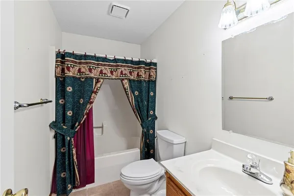 $390,000 | 308 West Dauxville Drive, Richmond, MO 64085